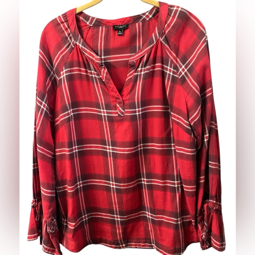 Talbots Women's Petiets Size Sp Shirt Blouse RED Black Crosshatch Pattern V Neck